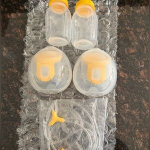 Medela collection cups